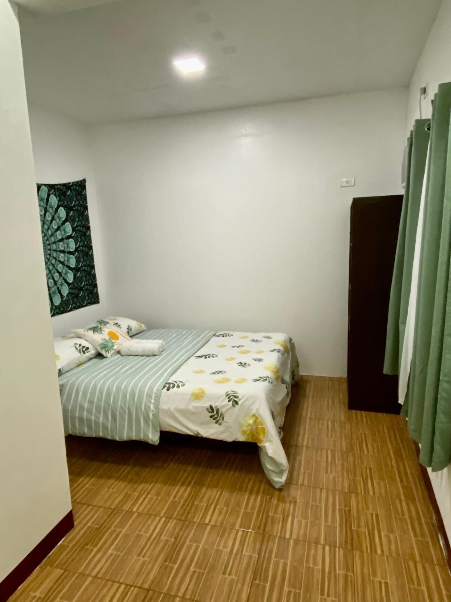 Moalboal Panagsama Beach Topbudz Hostel Exterior photo