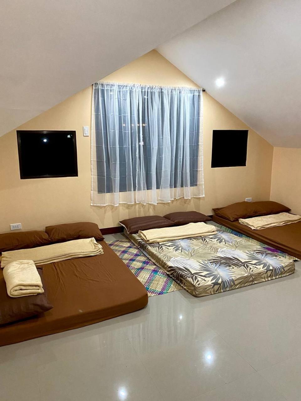 Moalboal Panagsama Beach Topbudz Hostel Exterior photo