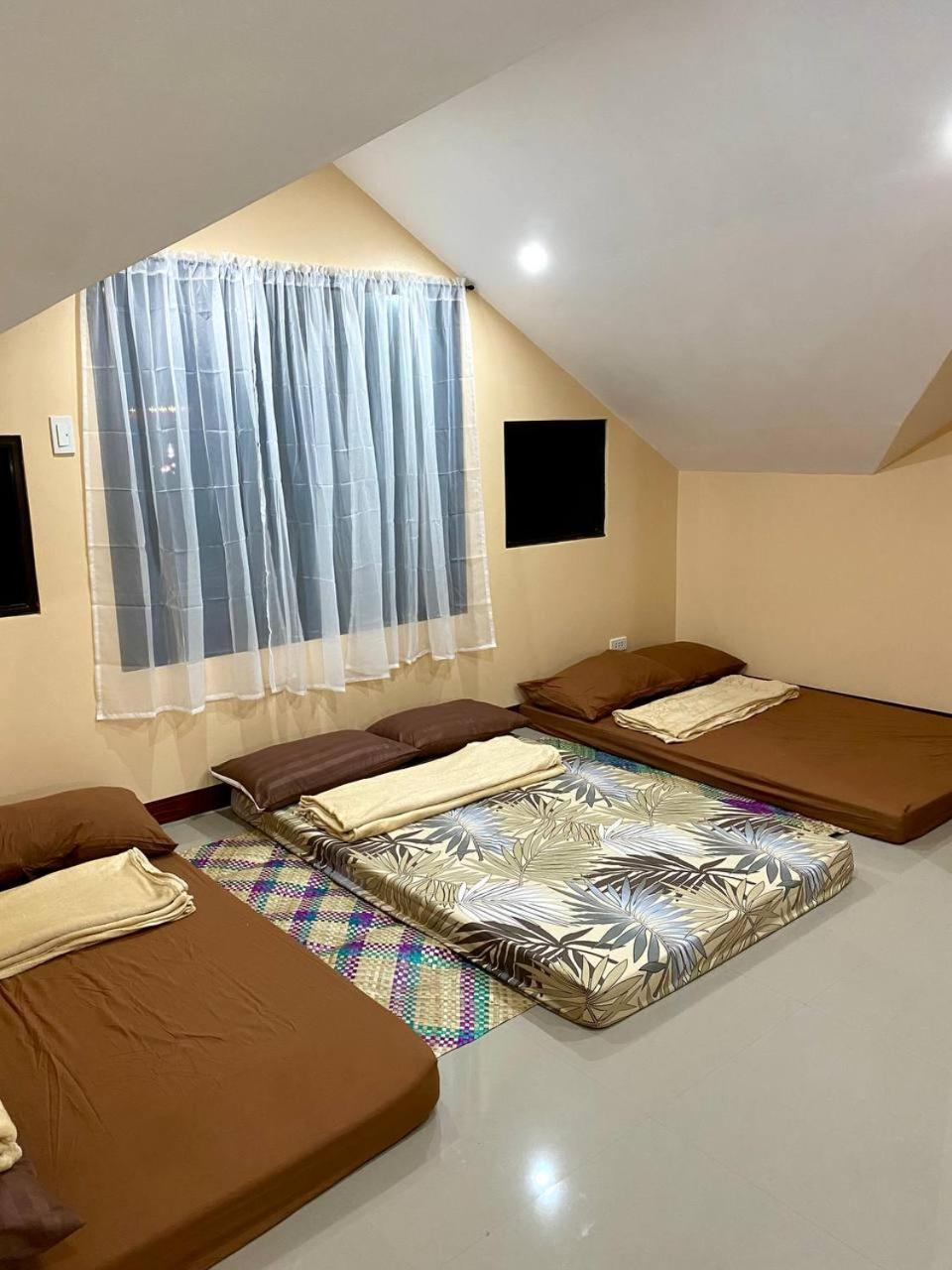 Moalboal Panagsama Beach Topbudz Hostel Exterior photo